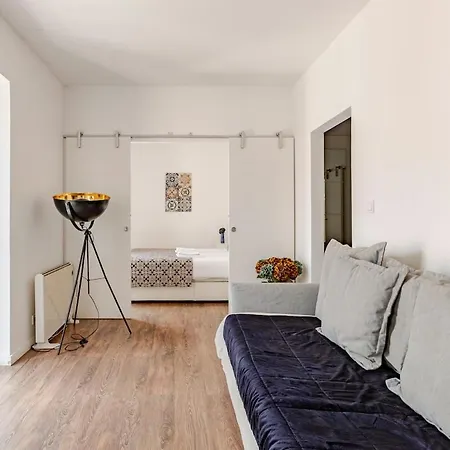 Apartamento Amazing Downtown With Small Balcony With View Over The Castle